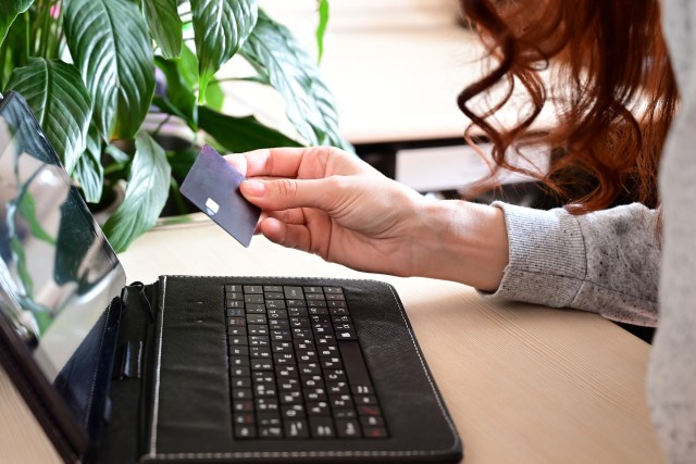 paying more than the minimum credit card balance